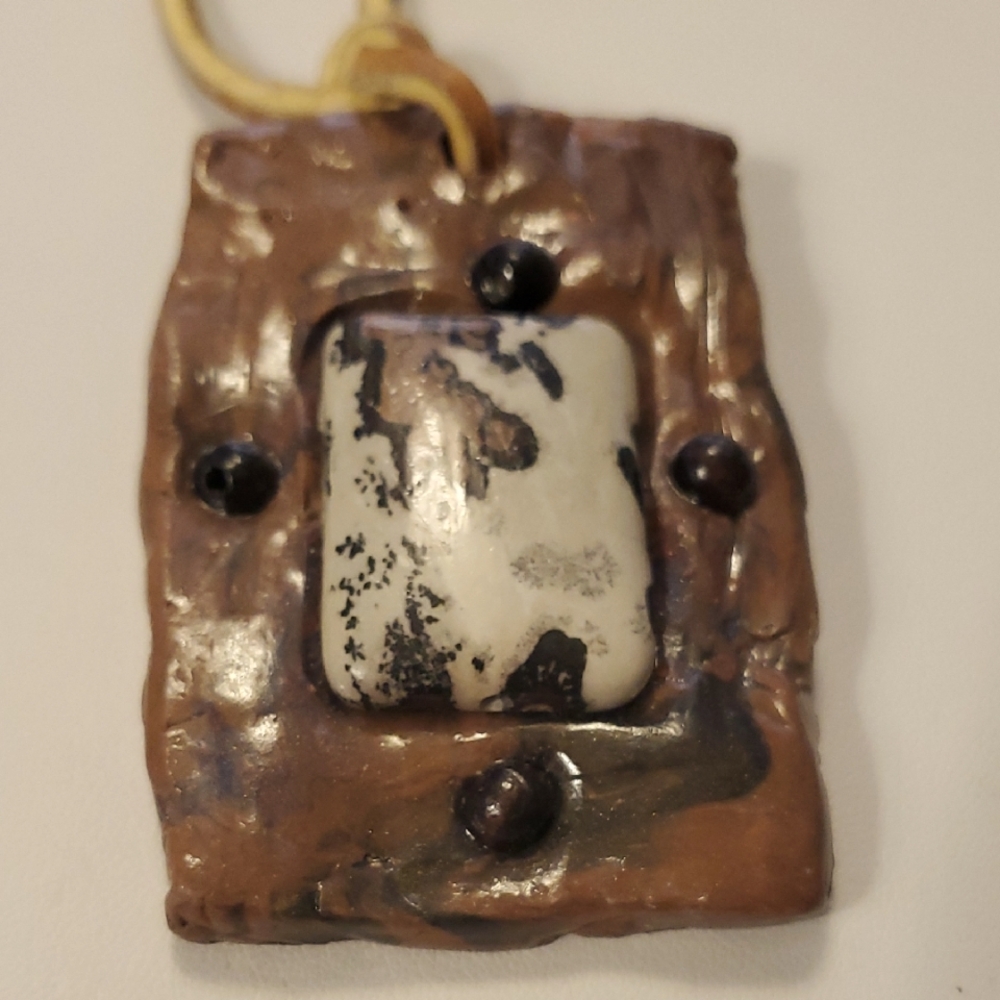 Vintage Art Pottery Pendant #5131